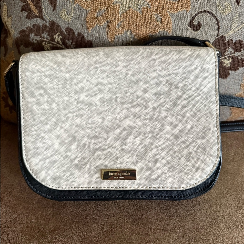 Kate Spade Baby Pink and Black Crossbody Bag